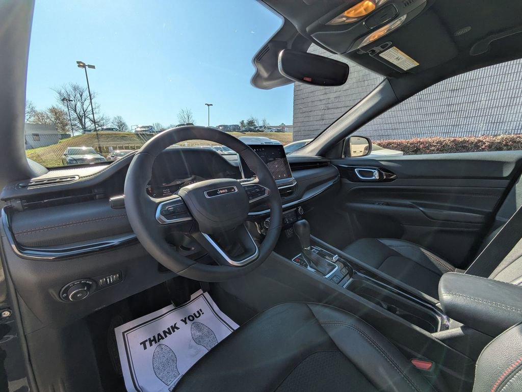 2025 Jeep Compass Trailhawk