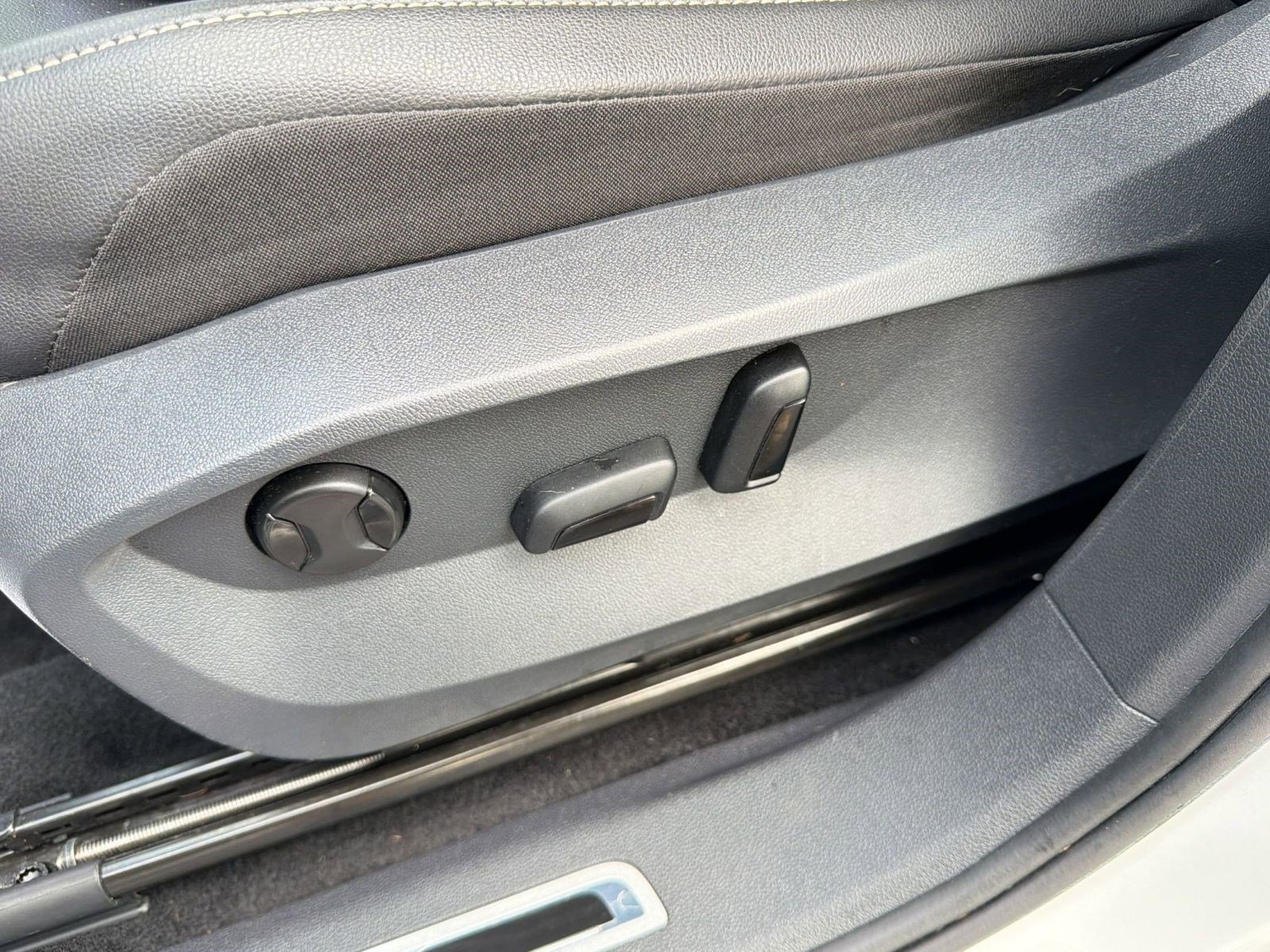 2022 Volkswagen Tiguan SE R-Line