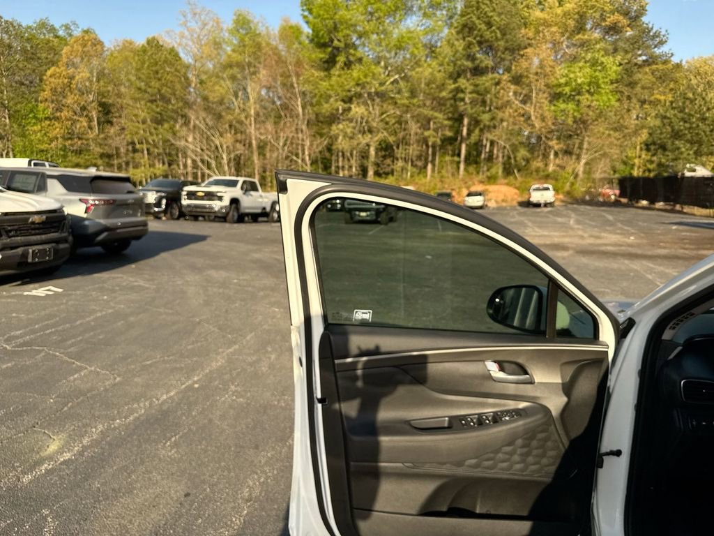 2020 Hyundai Santa Fe SE