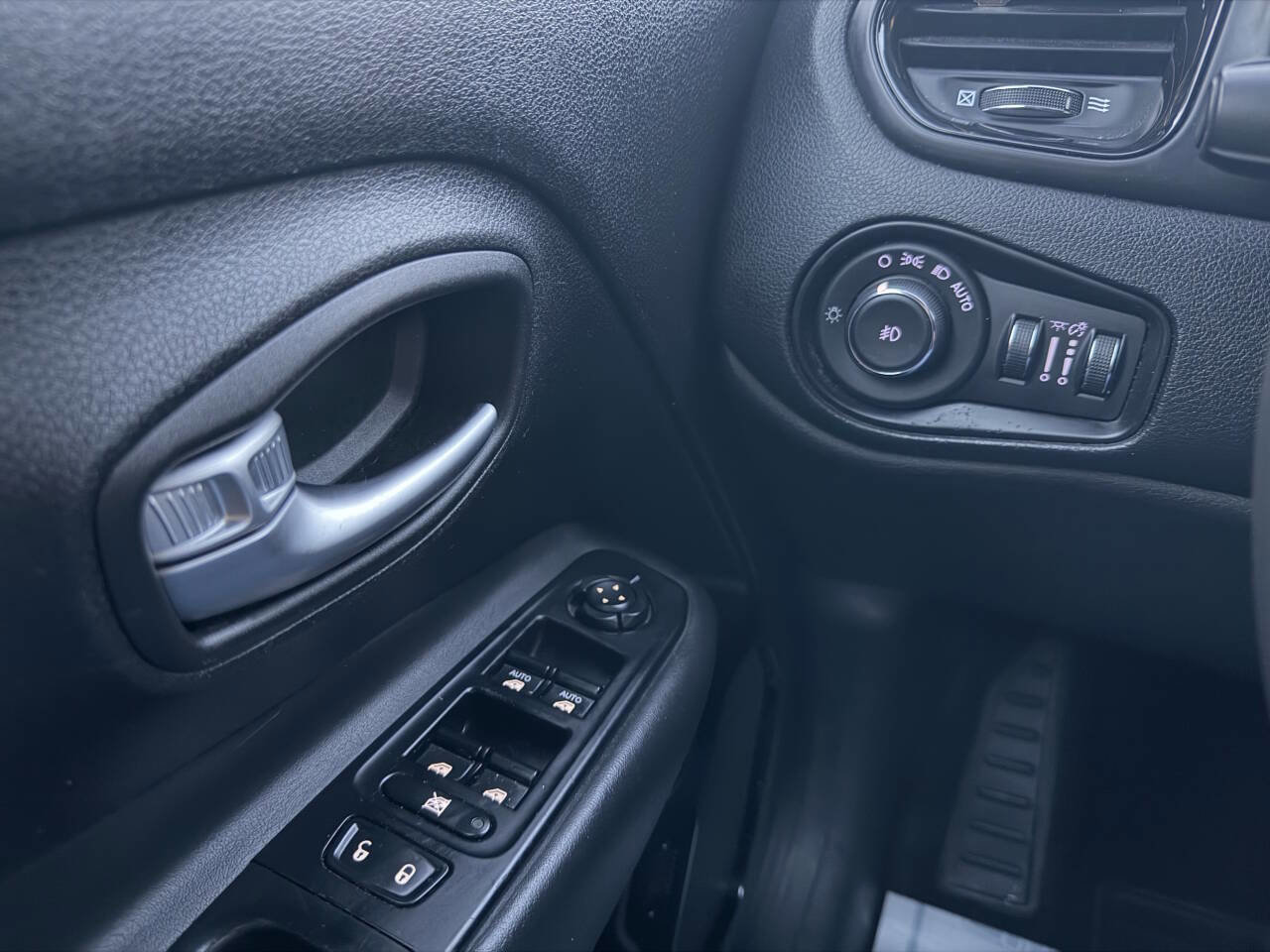 2018 Jeep Renegade Altitude