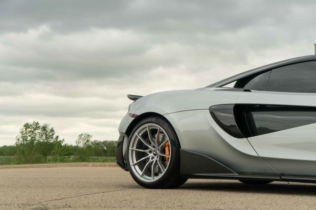 Used 2019 McLaren 600LT photo 28