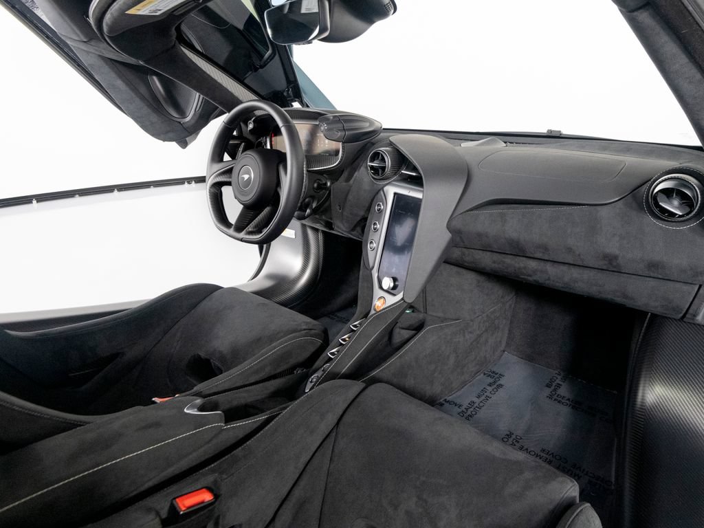 Used 2025 McLaren 750S photo 26