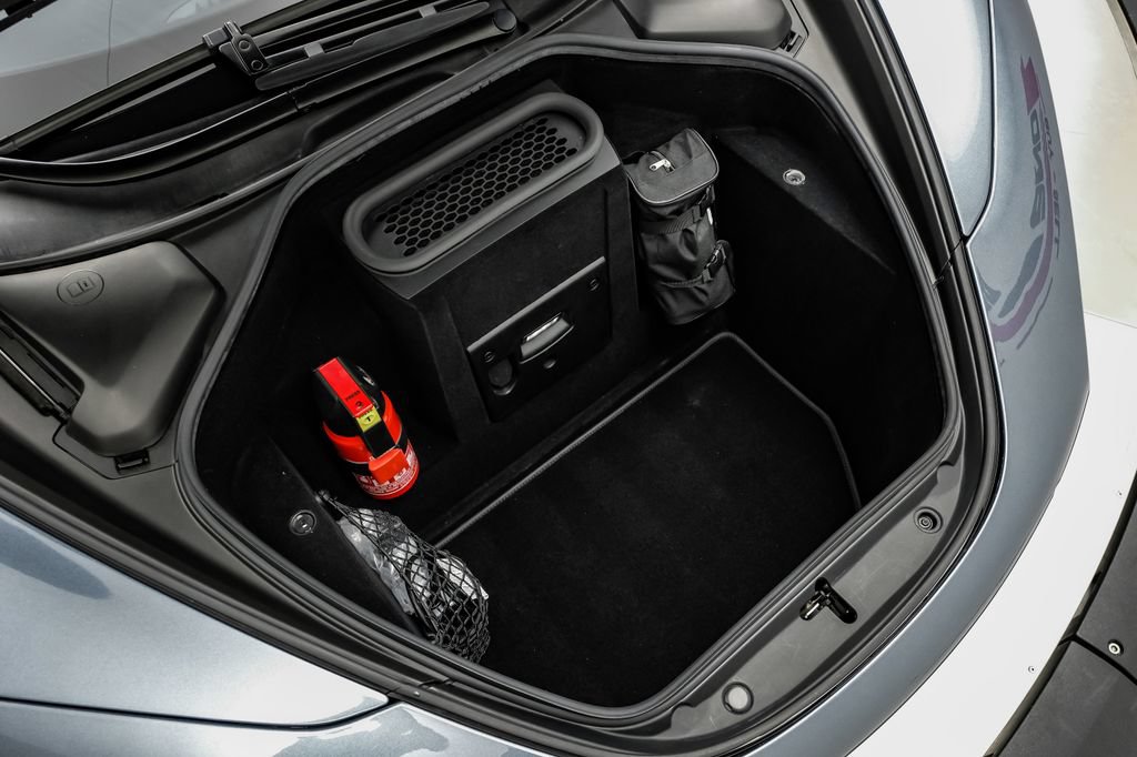 Used 2018 McLaren 720S Performance photo 40