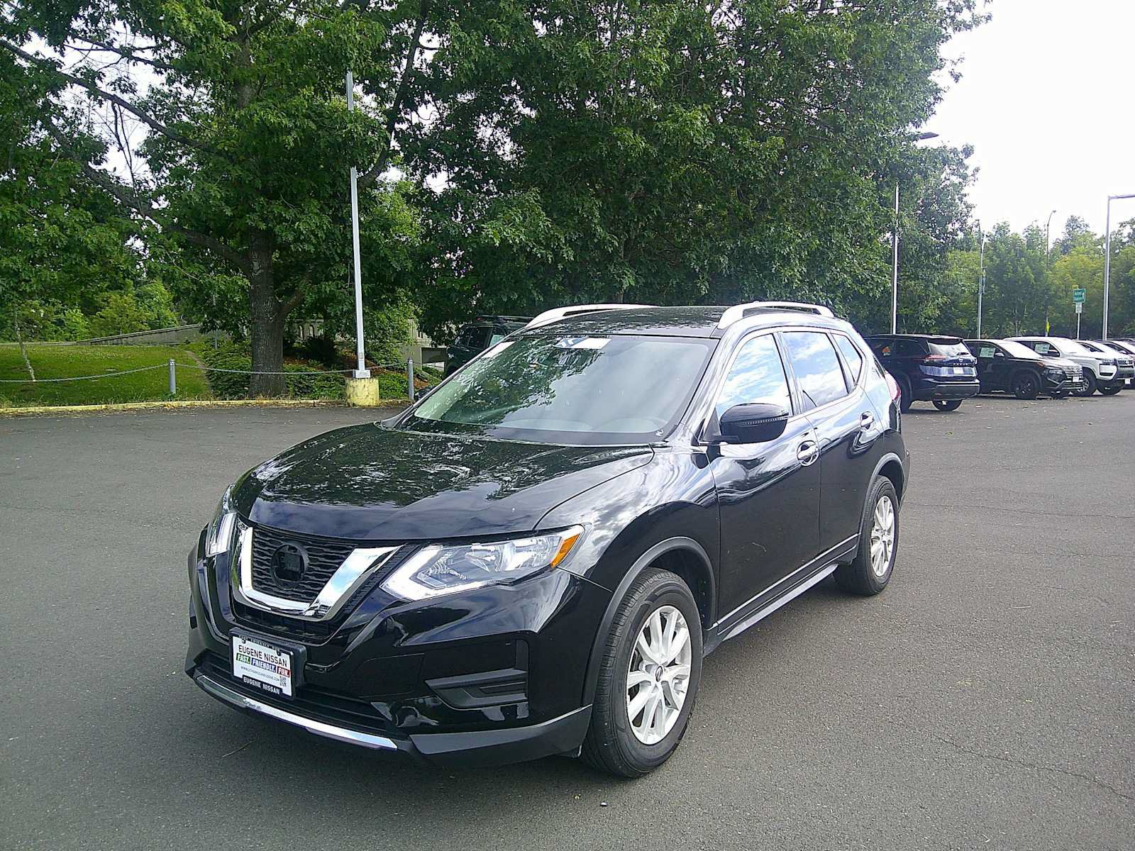 Used 2020 Nissan Rogue SV