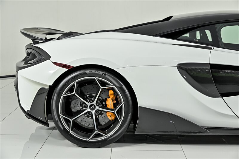 Used 2019 McLaren 600LT photo 21