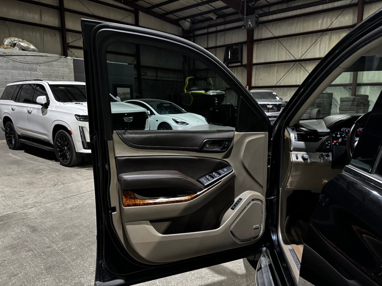 2016 Chevrolet Suburban LTZ