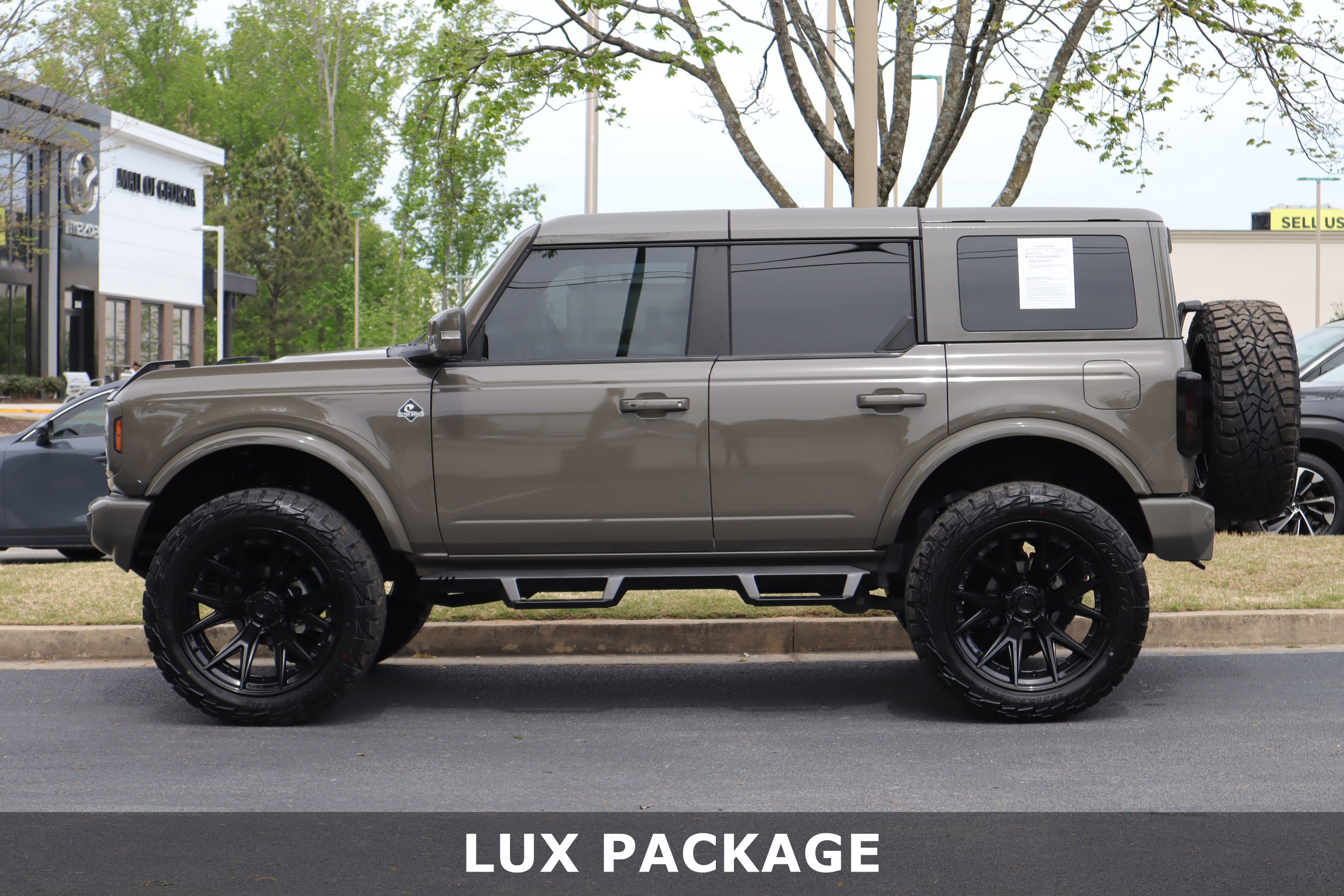 2025 Ford Bronco Outer Banks