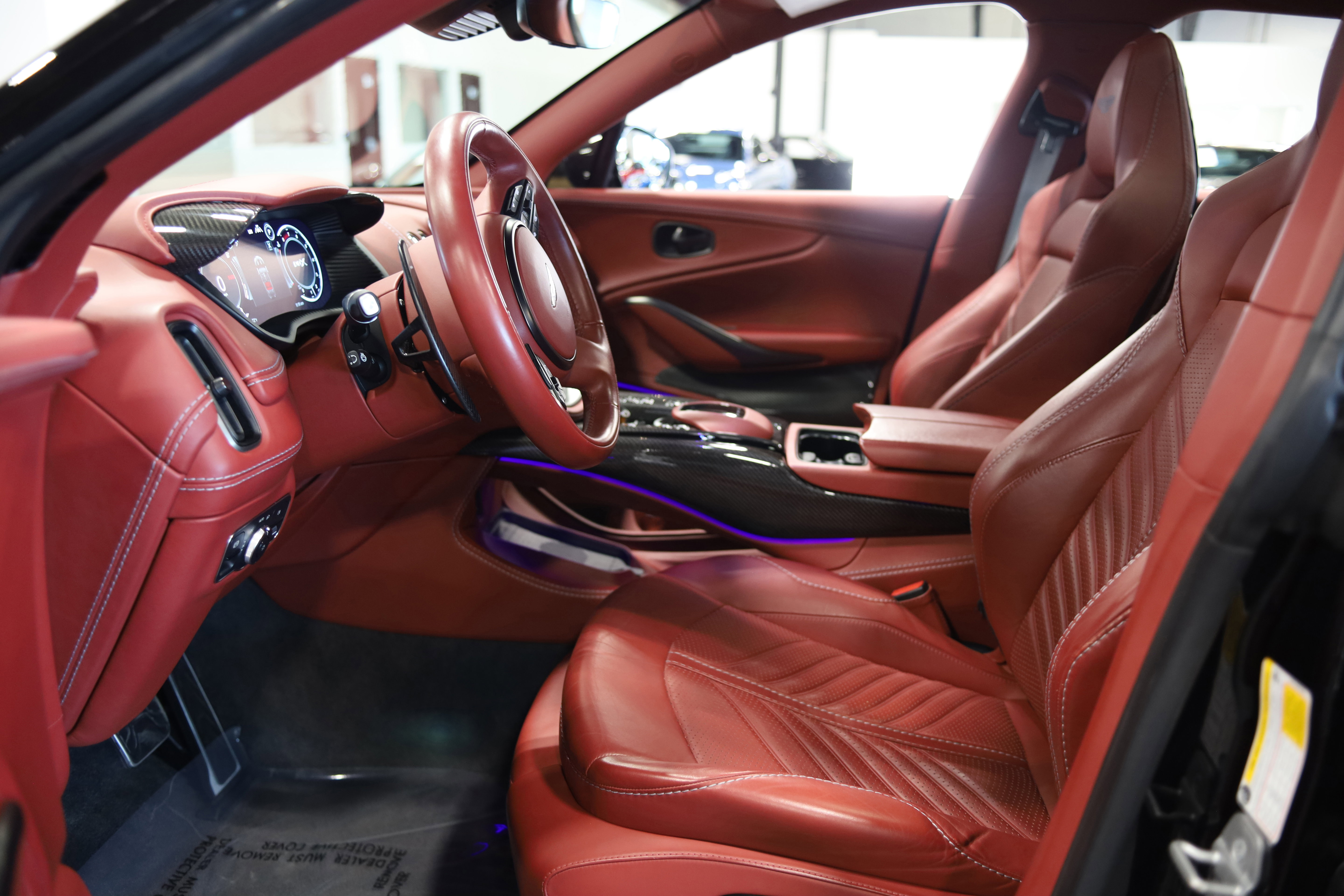 2023 Aston Martin DBX 707