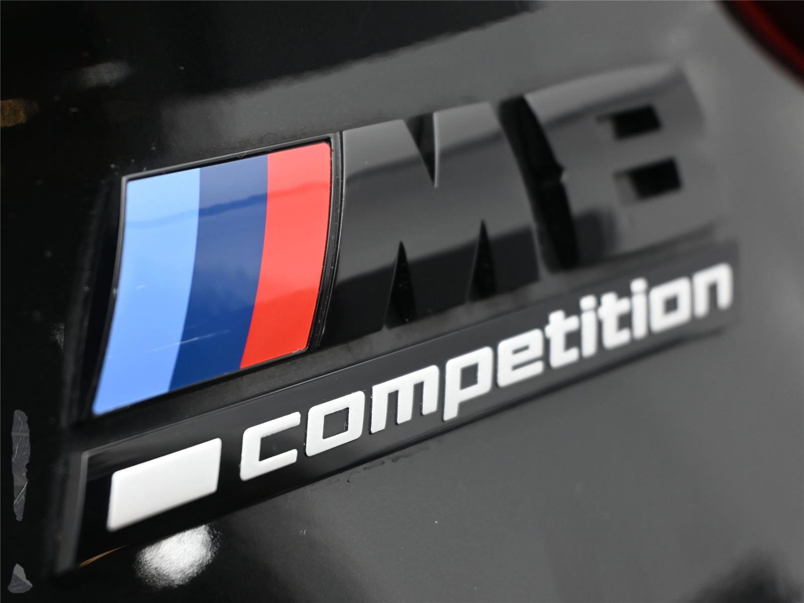 2025 BMW M8 Competition