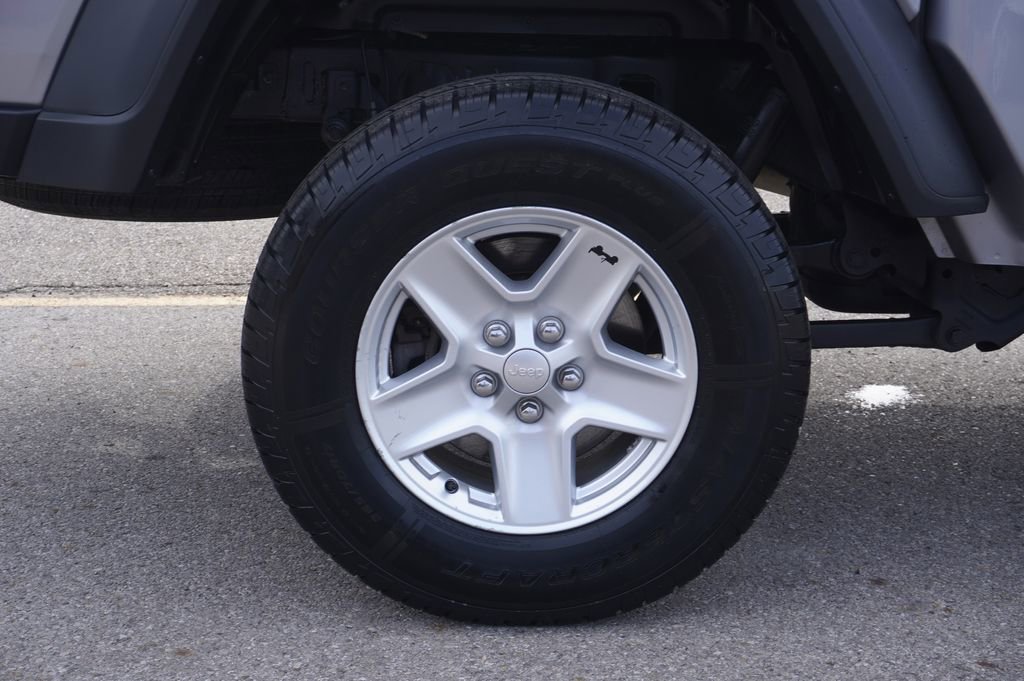 2020 Jeep Gladiator Sport