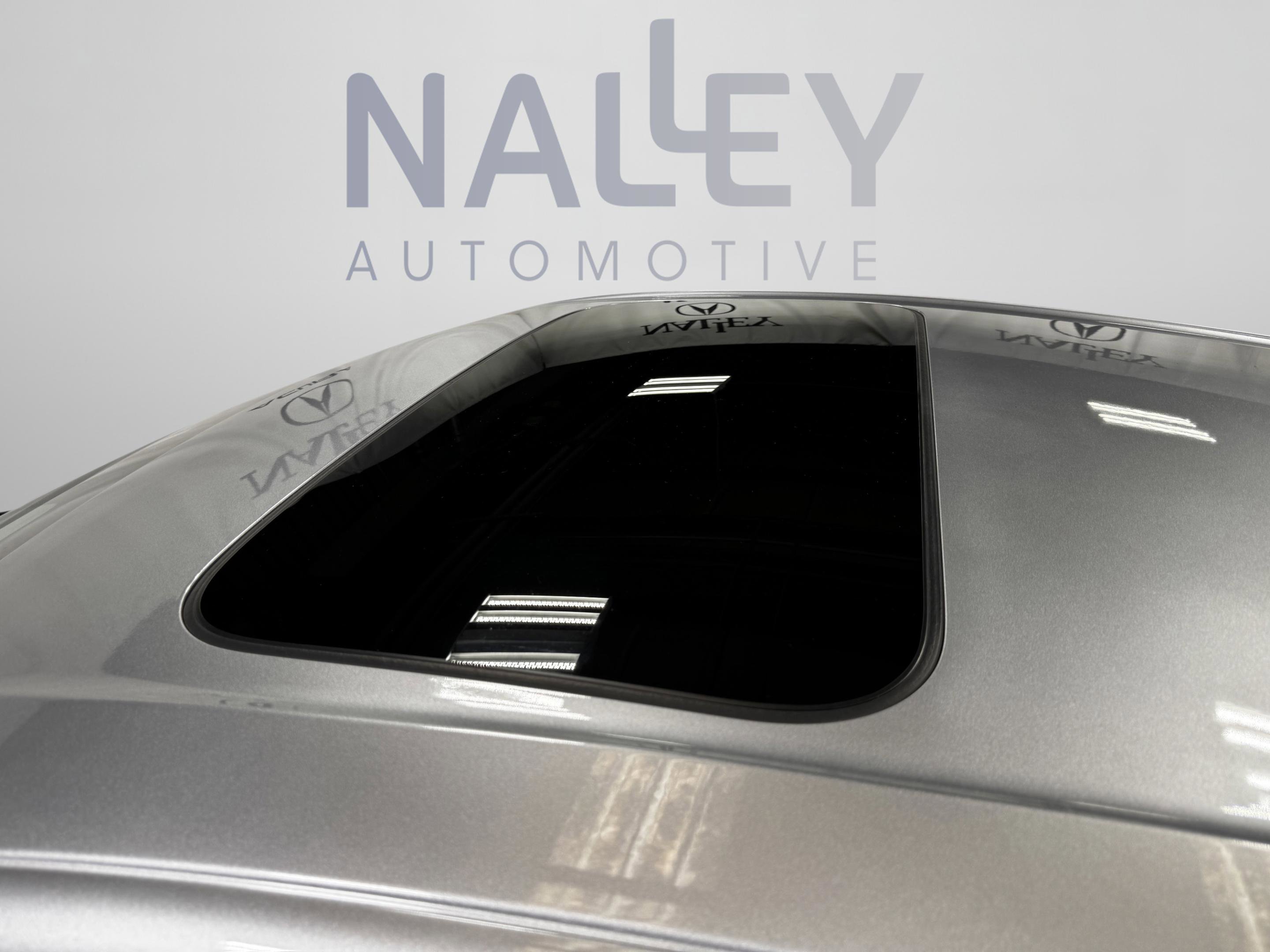 2023 Acura TLX w/ Technology Package