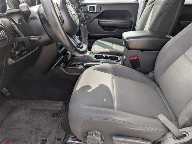 2022 Jeep Gladiator Sport