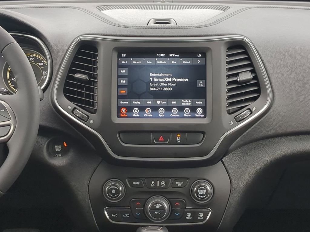 2022 Jeep Cherokee Latitude Lux