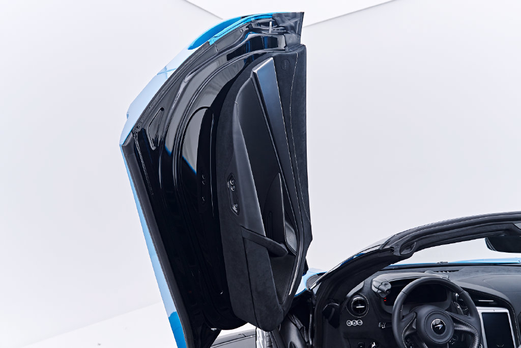 Used 2025 McLaren 750S Spider photo 49