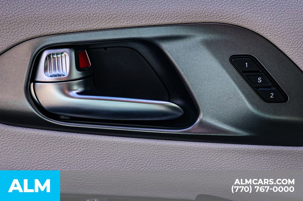 2024 Chrysler Pacifica Touring-L