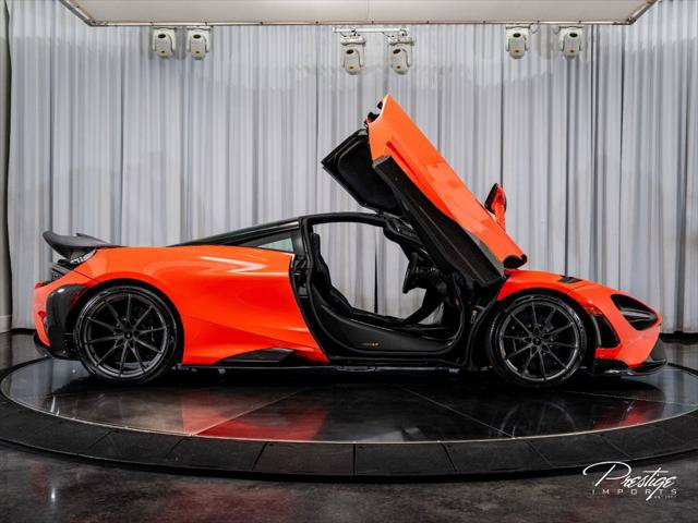 Used 2021 McLaren 765LT photo 38