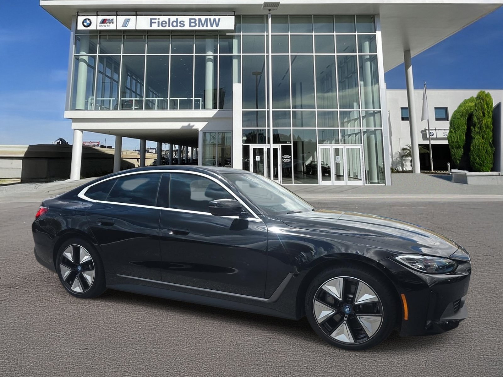 Certified 2024 BMW i4 eDrive35 w/ Convenience Package