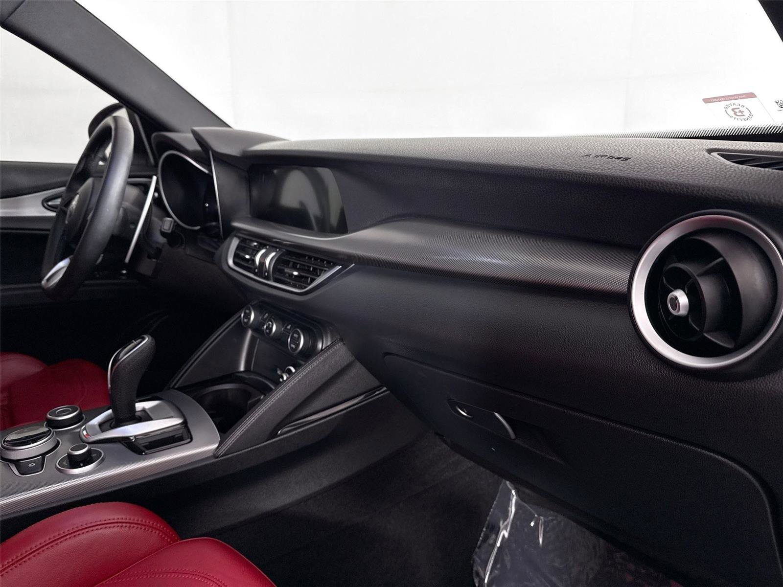 2024 Alfa Romeo Stelvio Veloce