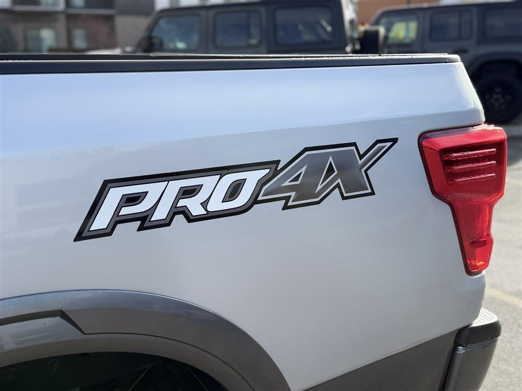 2019 Nissan Titan PRO-4X