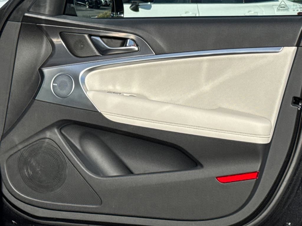 2026 Genesis G70 3.3T Sport Prestige