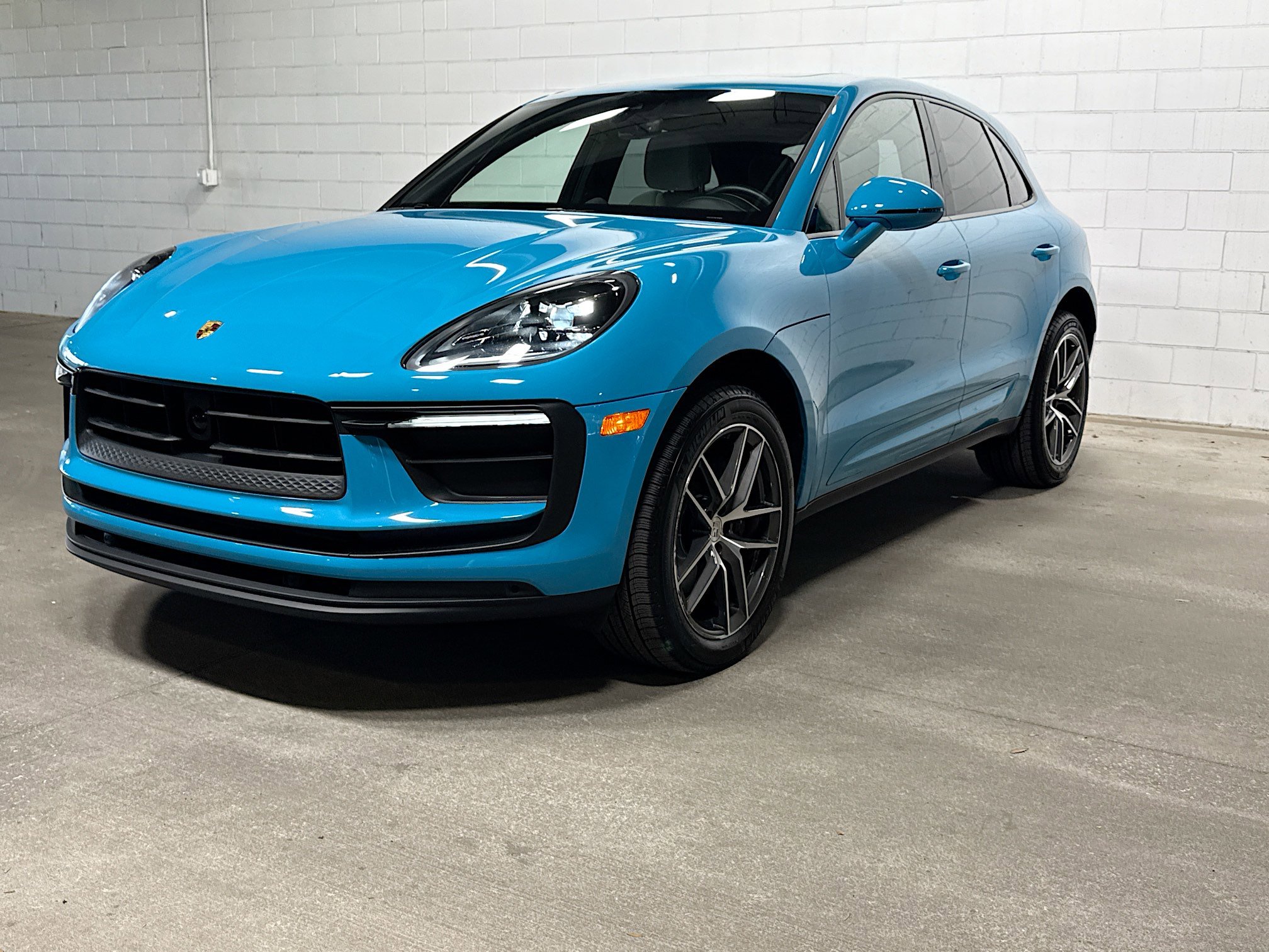 Certified 2023 Porsche Macan