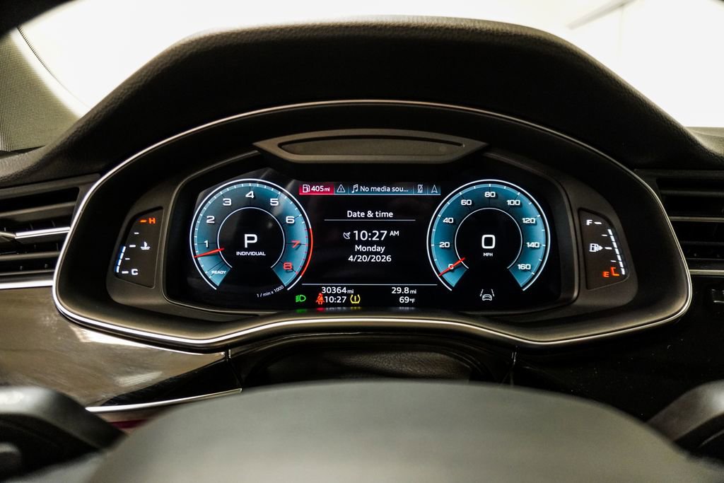 2022 Audi Q8 Premium Plus