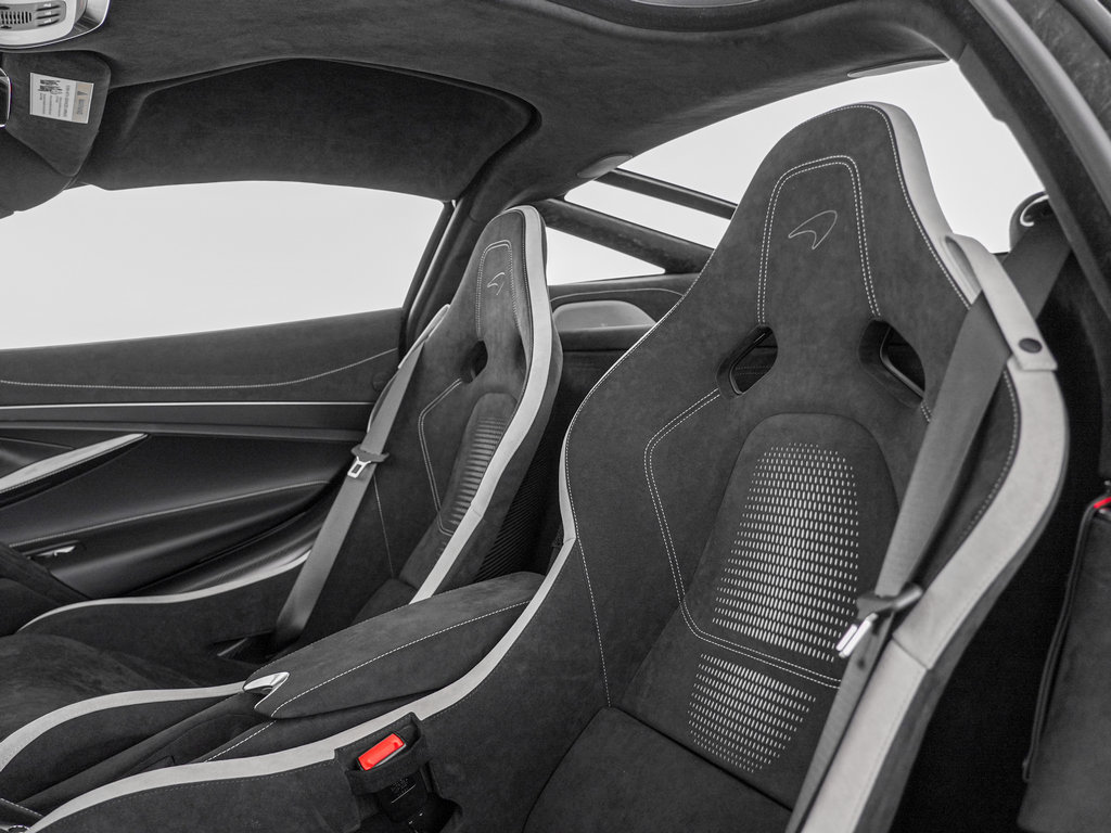 New 2027 McLaren 750S photo 15