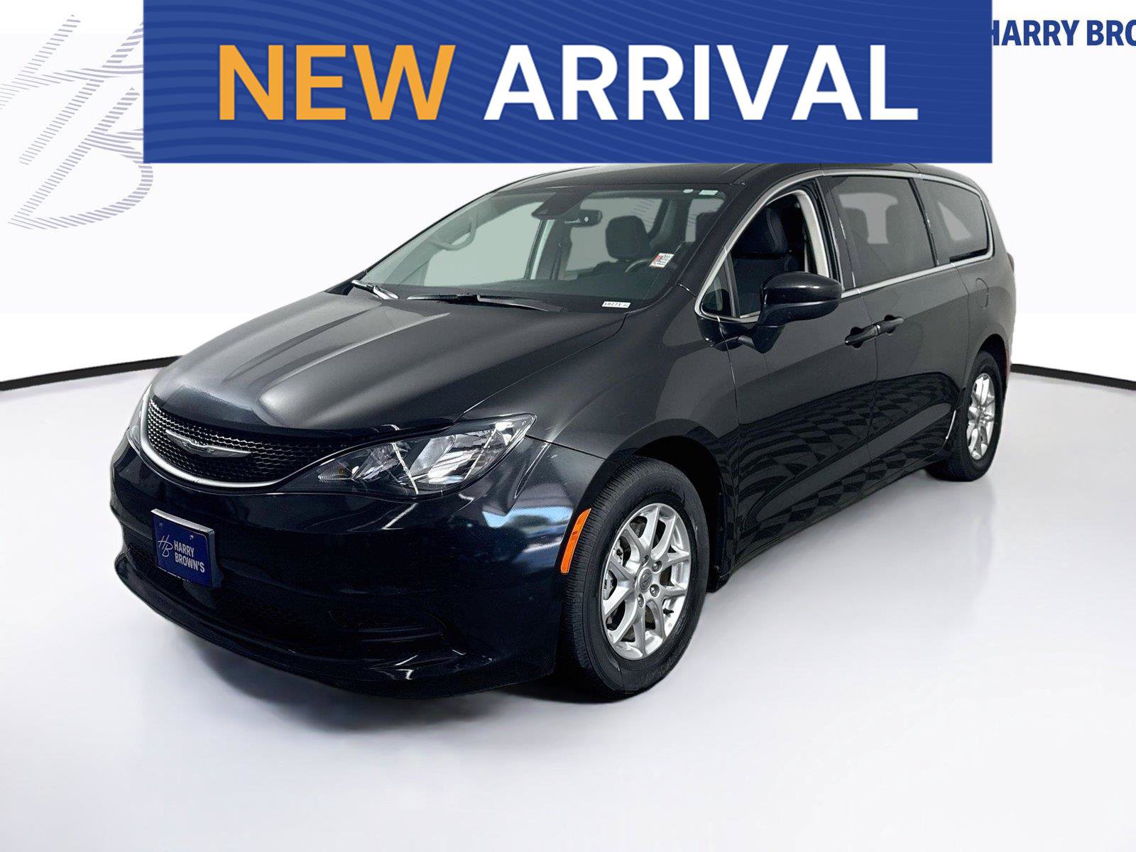 Used 2023 Chrysler Voyager LX