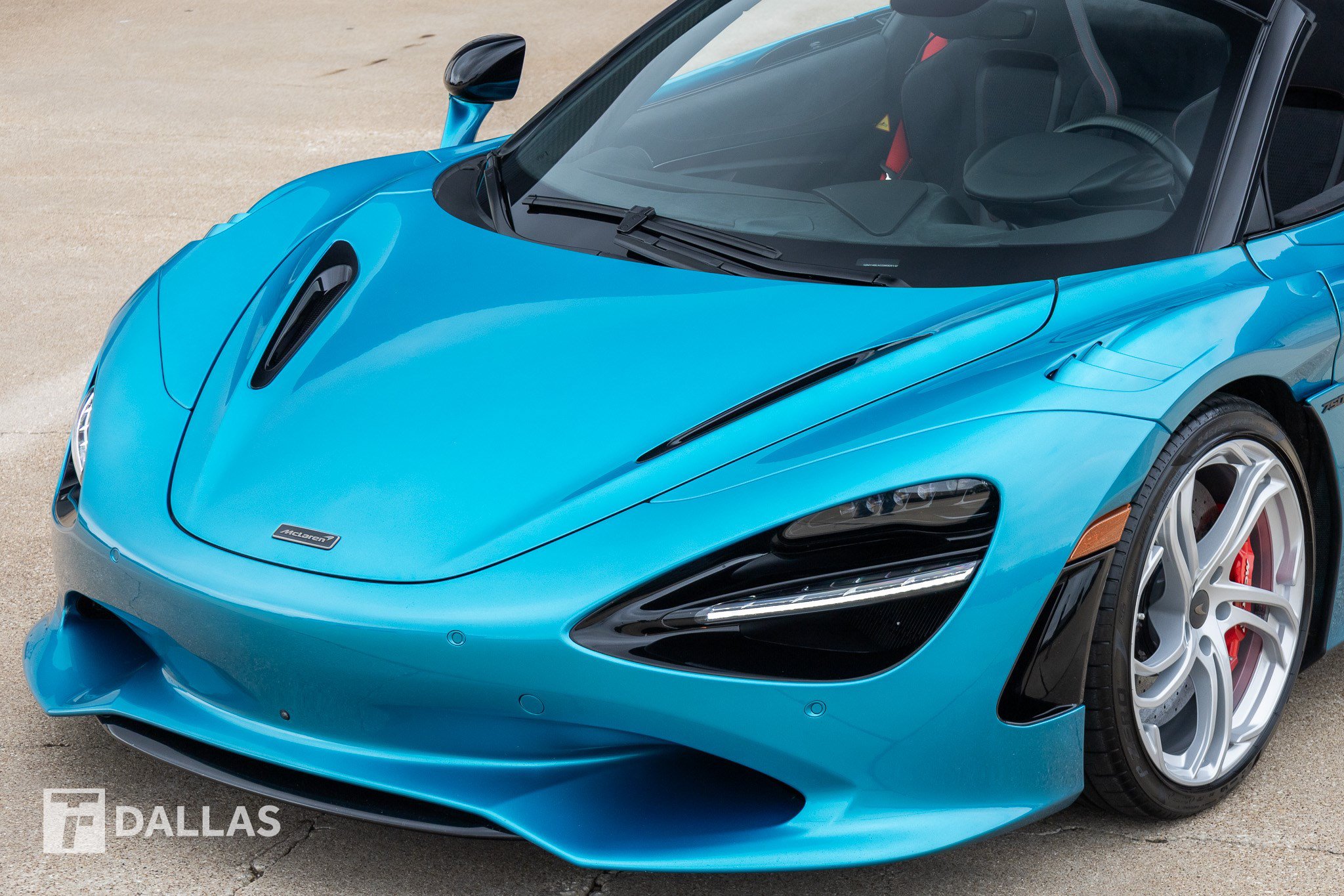Used 2025 McLaren 750S Spider photo 6