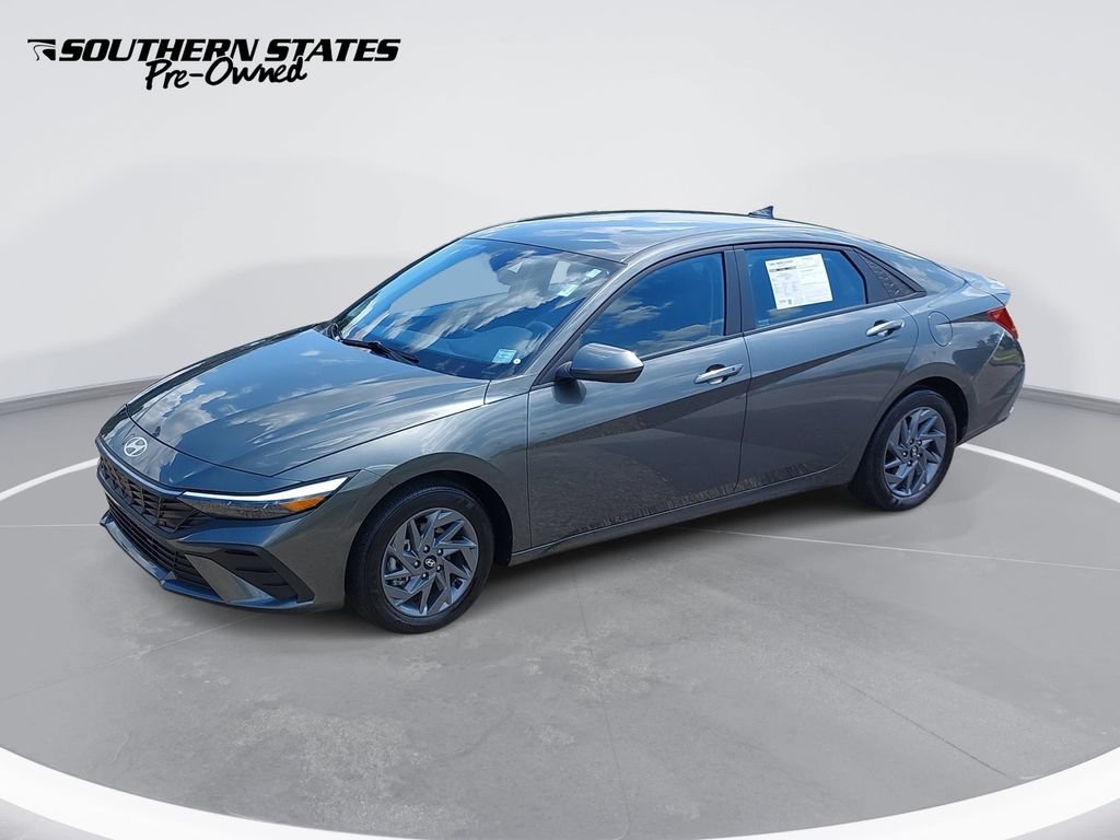 Certified 2025 Hyundai Elantra Hybrid