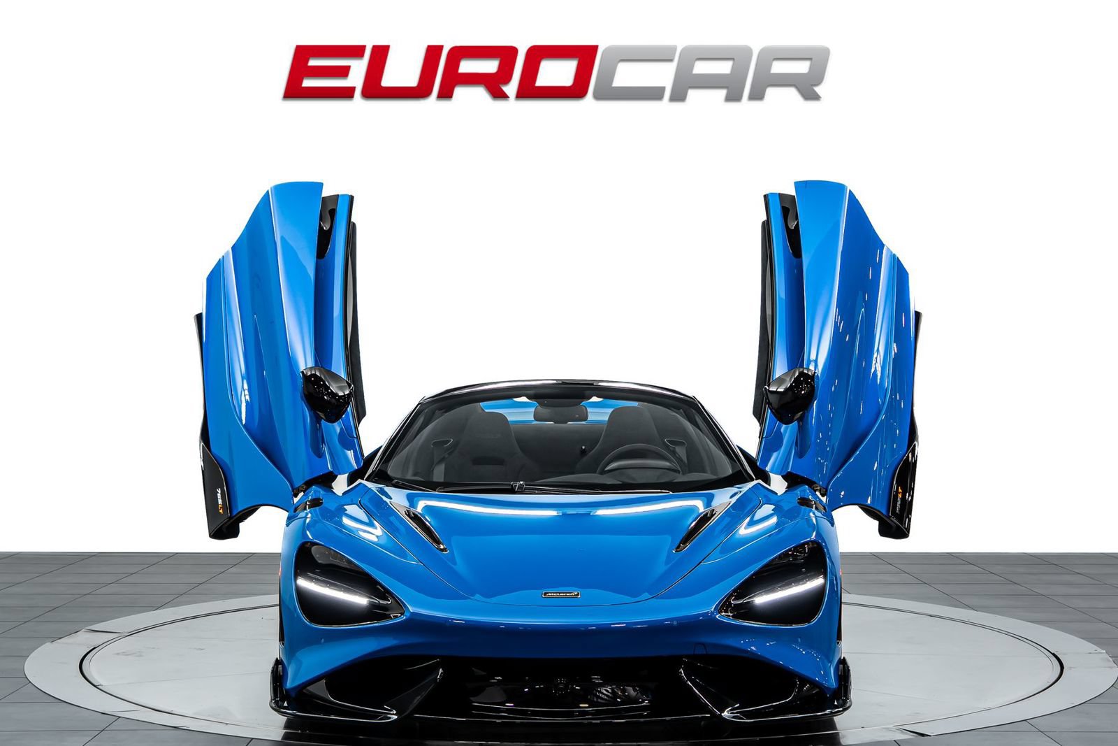 Used 2022 McLaren 765LT photo 11