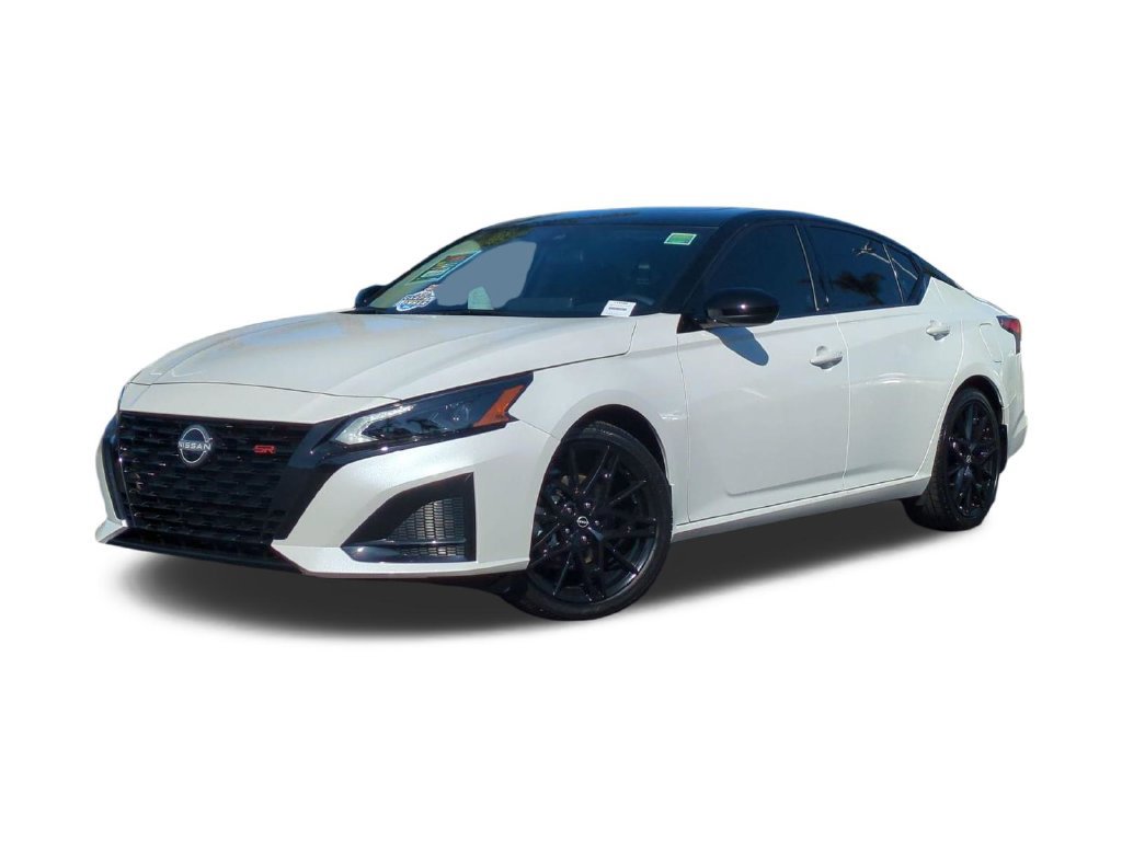 Used 2026 Nissan Altima 2.5 SR w/ SR Midnight Edition Package