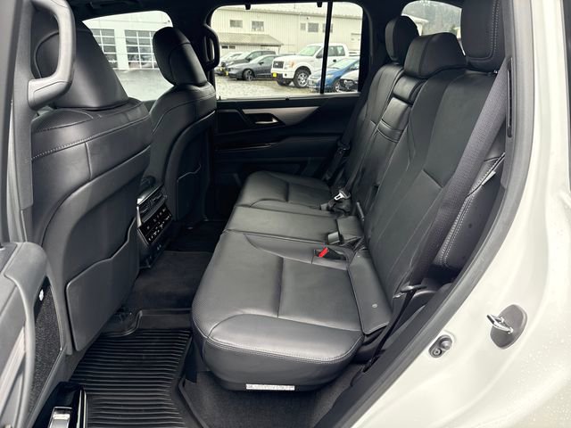 2024 Lexus LX 600 F Sport