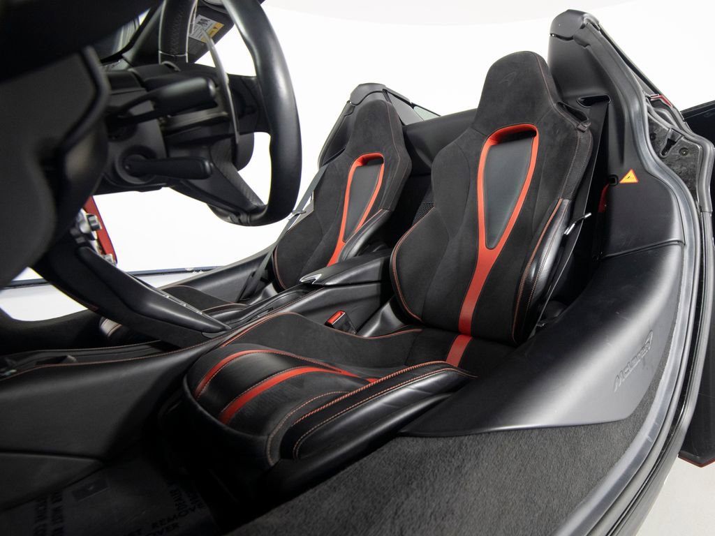 Used 2022 McLaren 720S Luxury photo 33