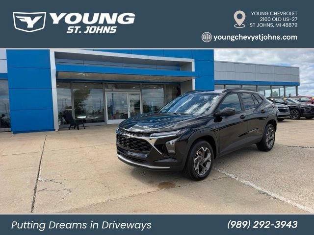 Used 2025 Chevrolet Trax LT w/ Driver Confidence Package