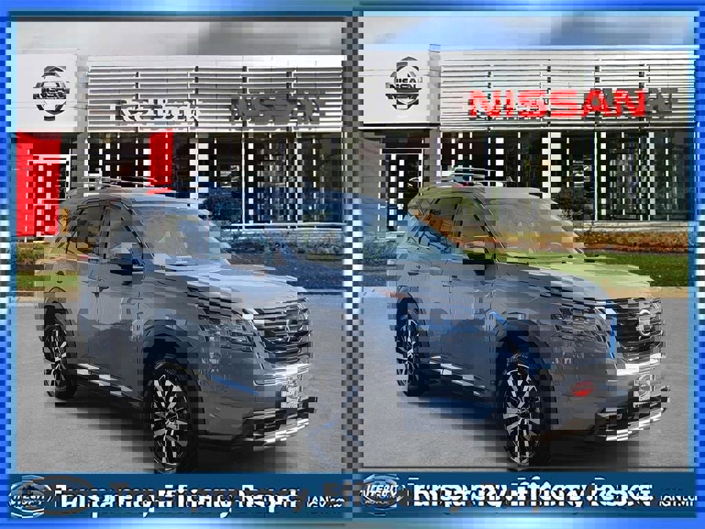 Certified 2024 Nissan Pathfinder Platinum