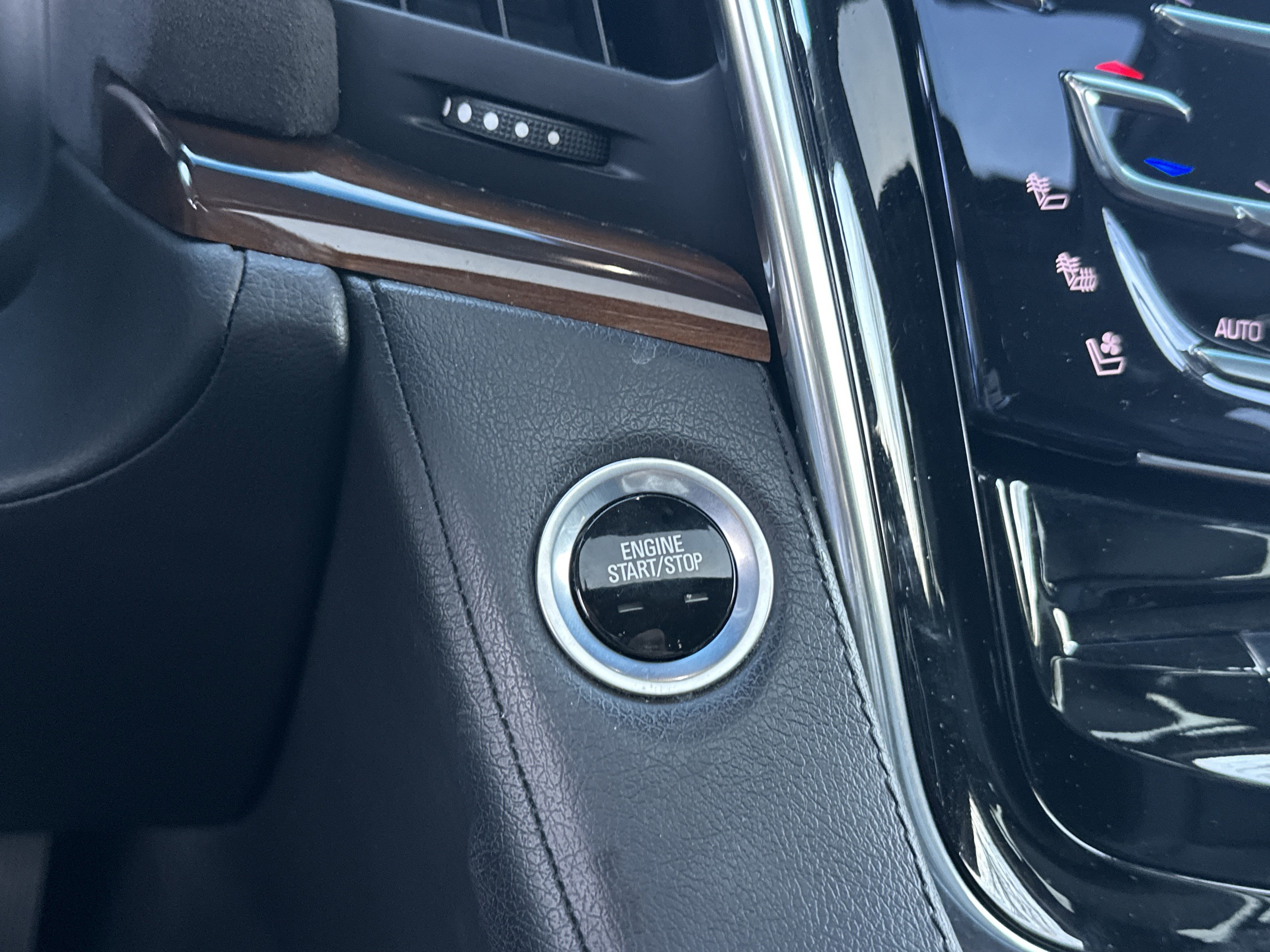 2017 Cadillac Escalade Luxury