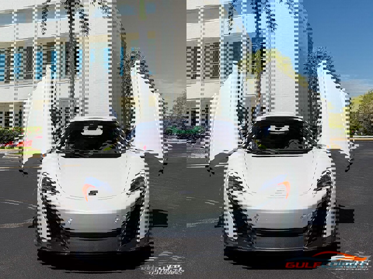 Used 2016 McLaren 675LT photo 9