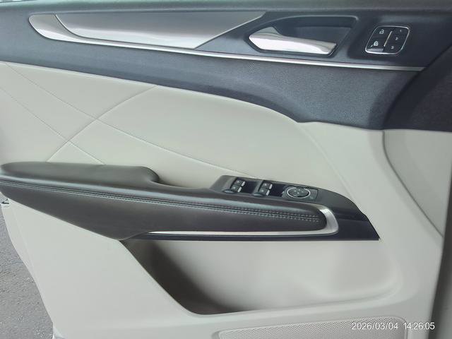 2017 Lincoln MKC Premiere