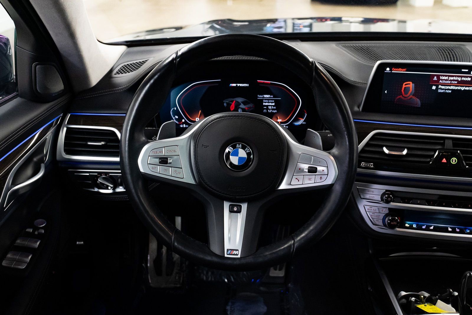 2022 BMW M760i xDrive