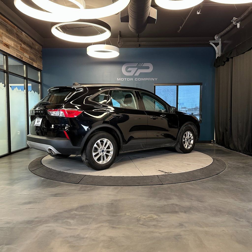 2022 Ford Escape S
