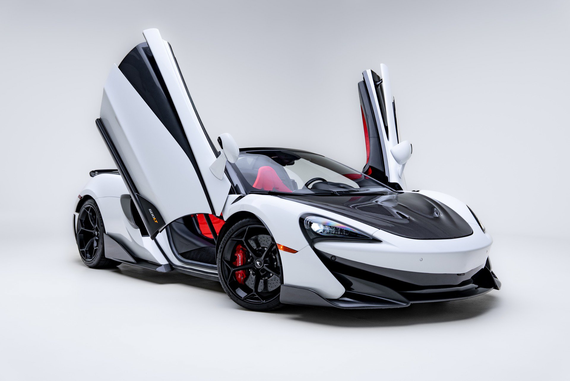 Used 2020 McLaren 600LT Spider photo 52