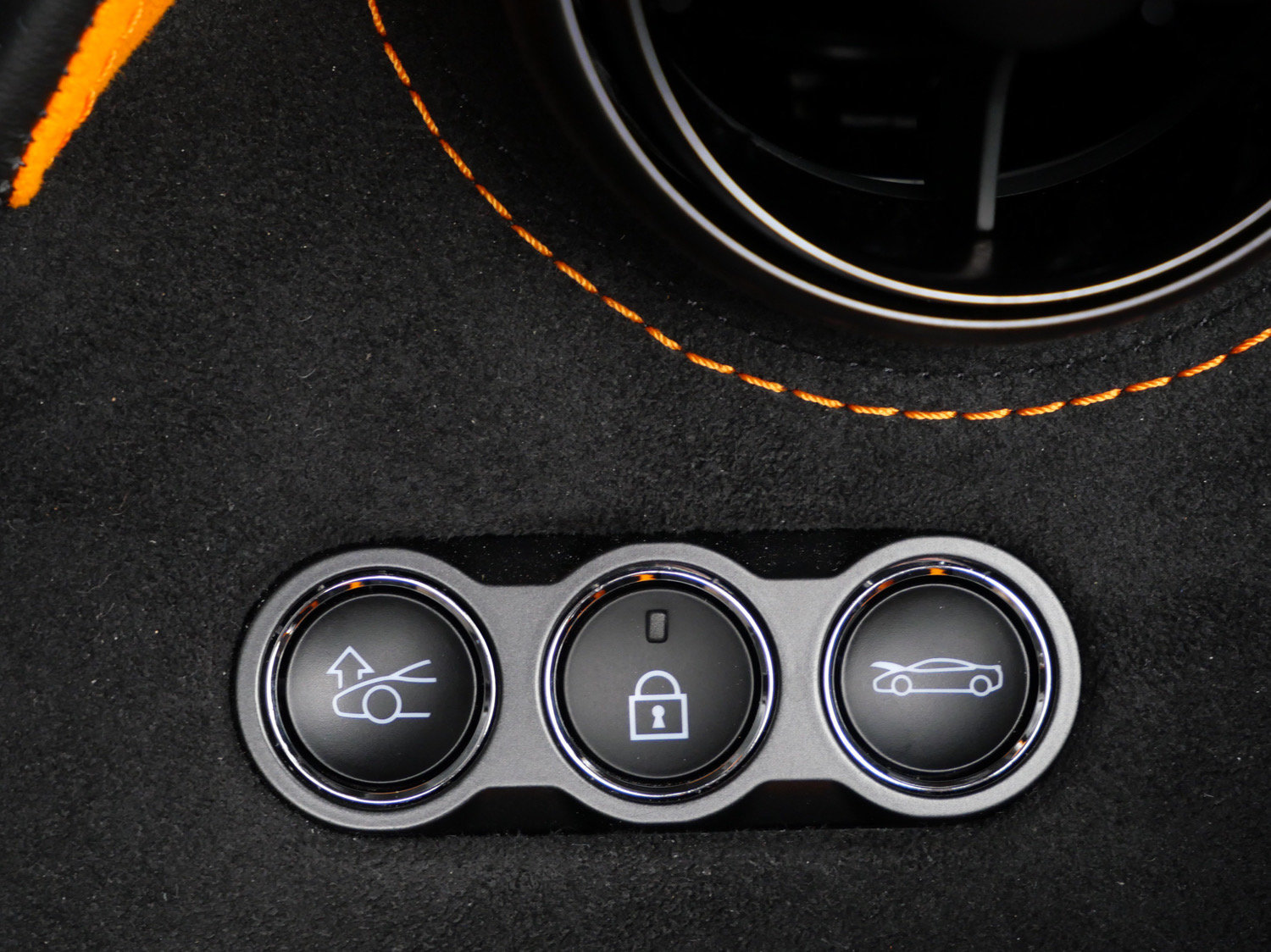 Used 2024 McLaren 750S Spider photo 30