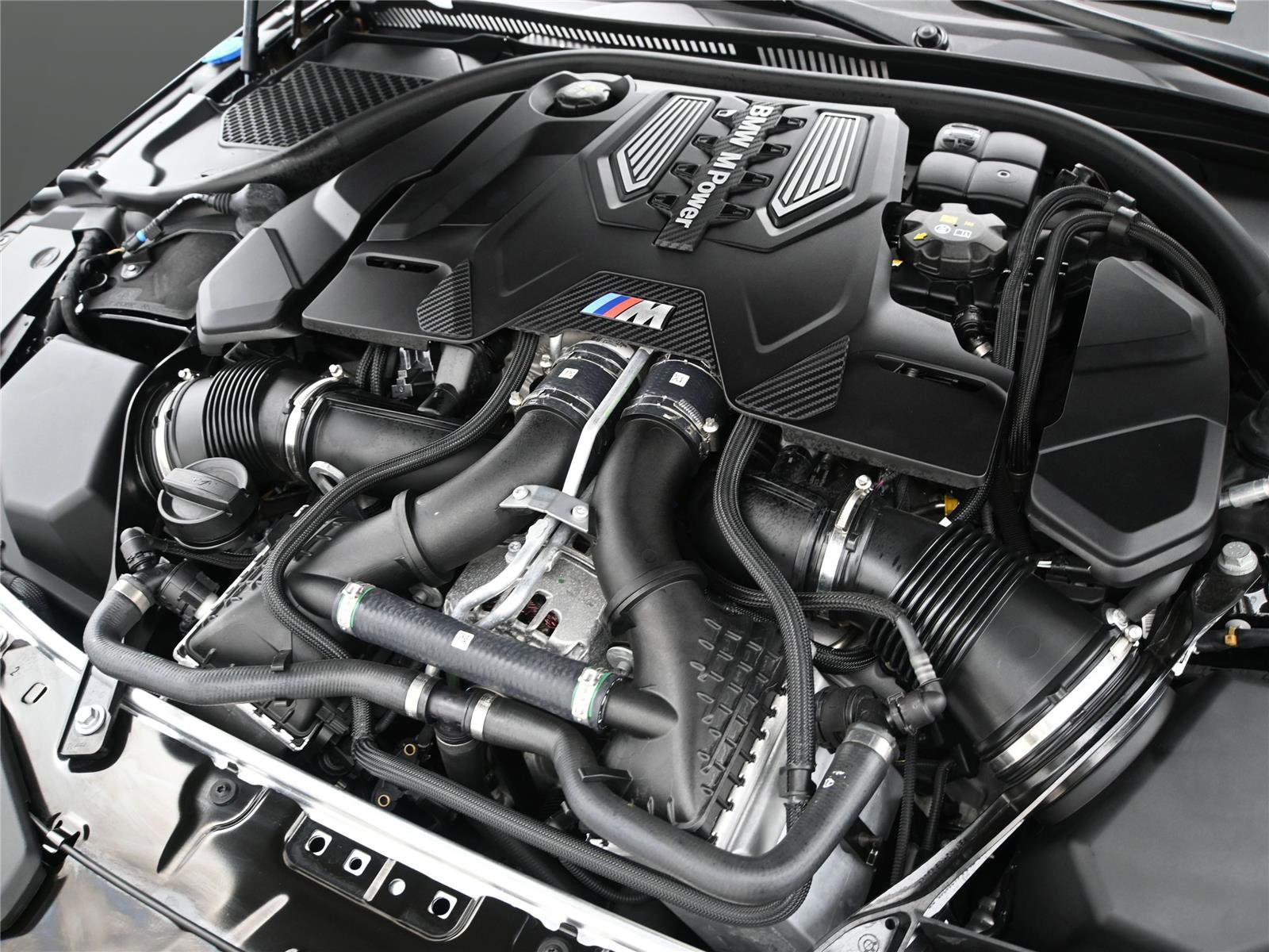 2025 BMW M8 Competition