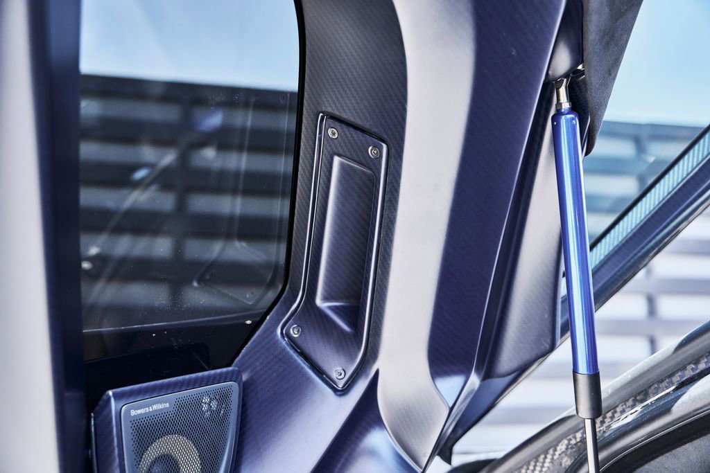 Used 2019 McLaren Senna photo 40
