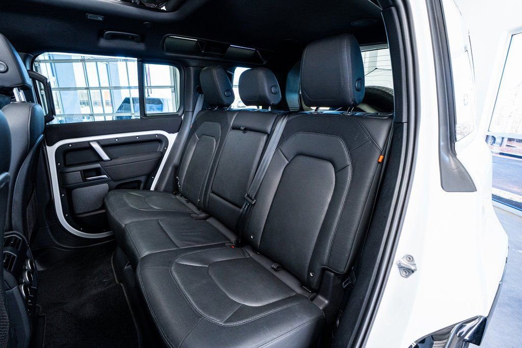 2023 Land Rover Defender 110 X-Dynamic SE