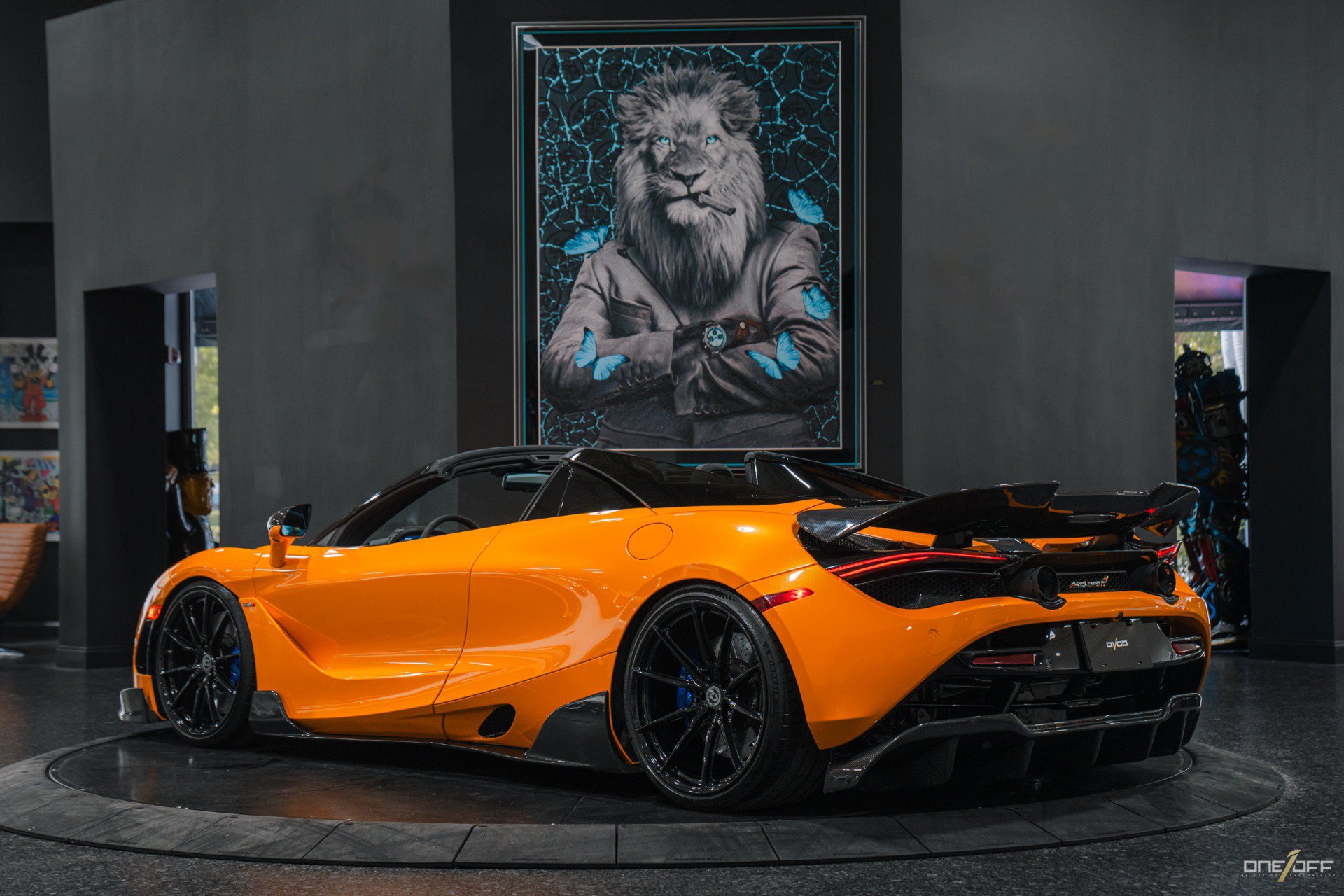 Used 2020 McLaren 720S Performance photo 16