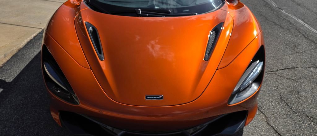 Used 2018 McLaren 720S Performance photo 11