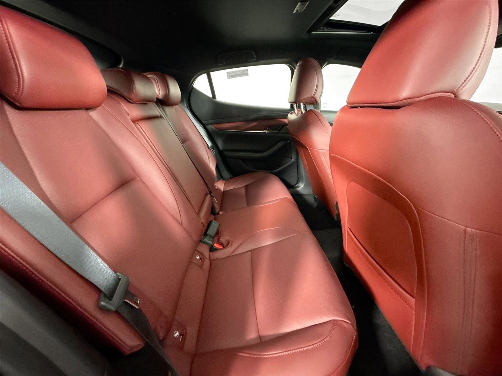 2026 MAZDA Mazda3 2.5 S Hatchback w/ Premium Pkg