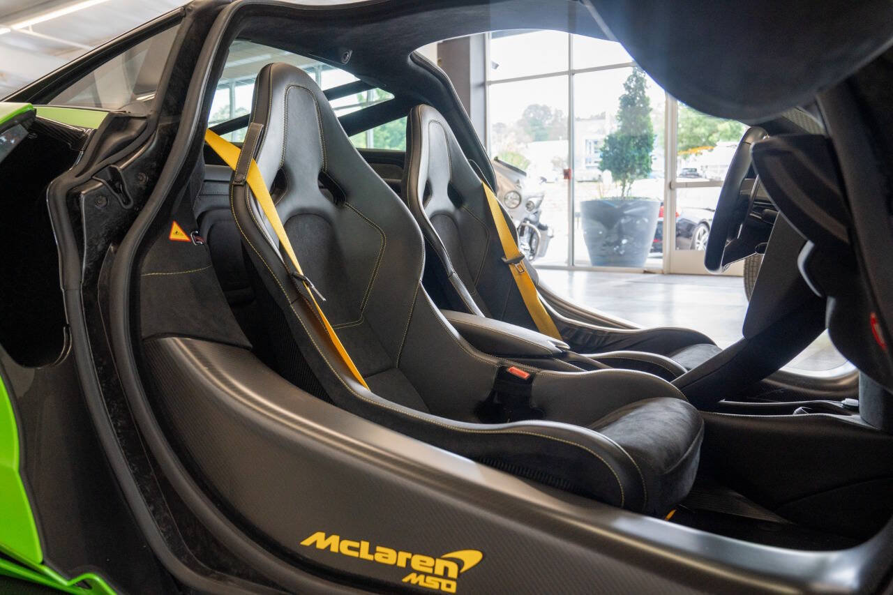 Used 2018 McLaren 720S Performance photo 59